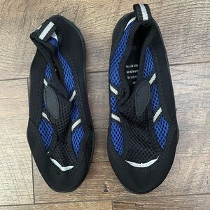 Kids Water/Swimming/Pool/Outdoor Shoes Size 11-12